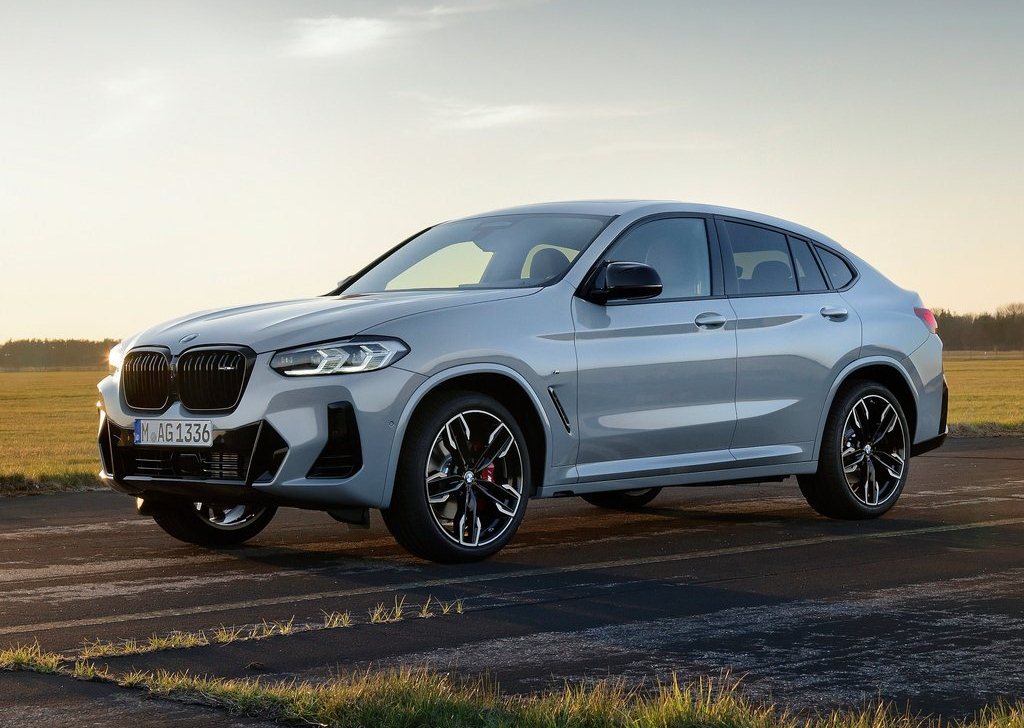 2022 BMW X4 M40i_01