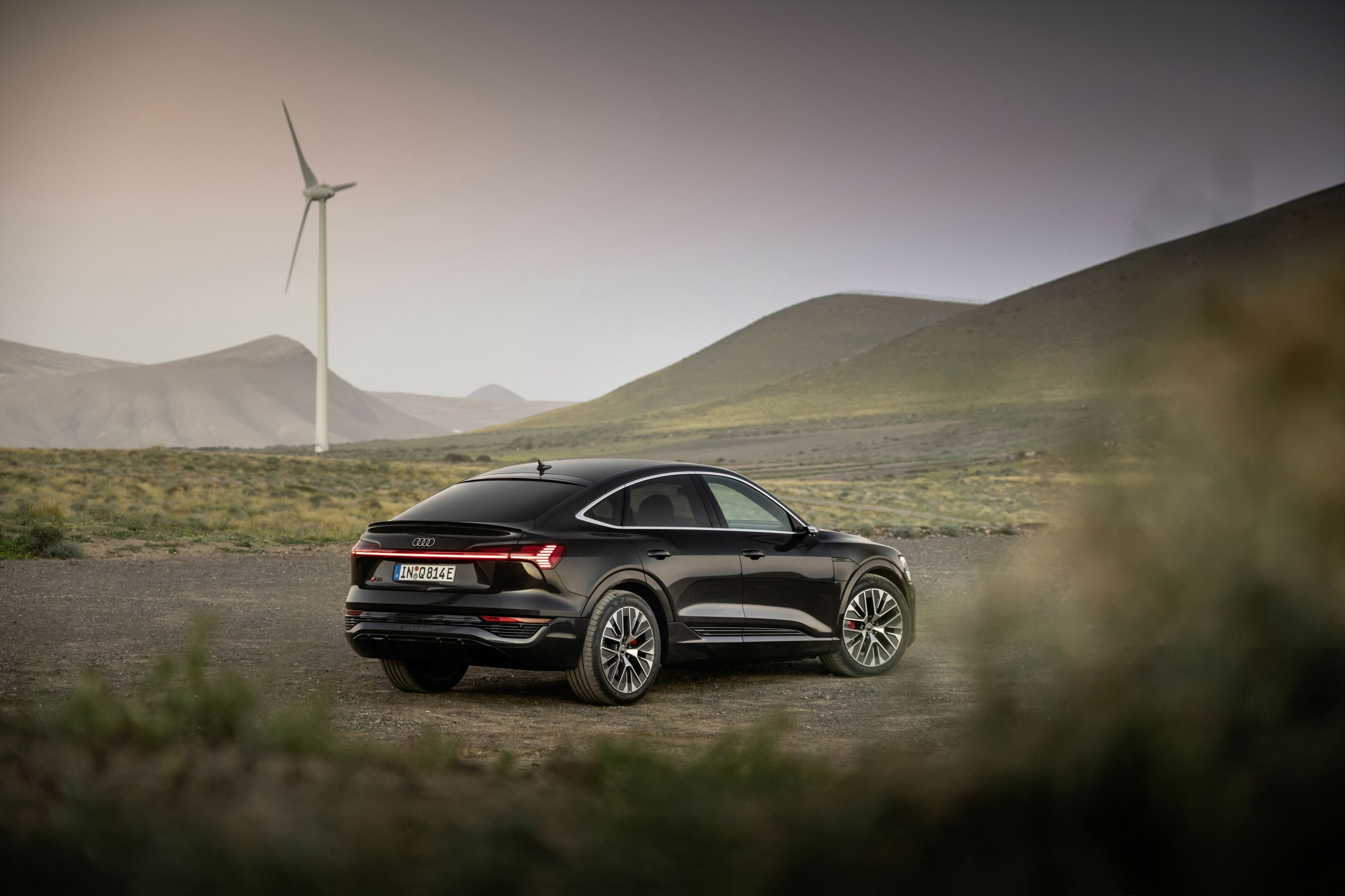 Audi Q8 Sportback 55 e-tron quattro Audi Q8 e-tron Sportback