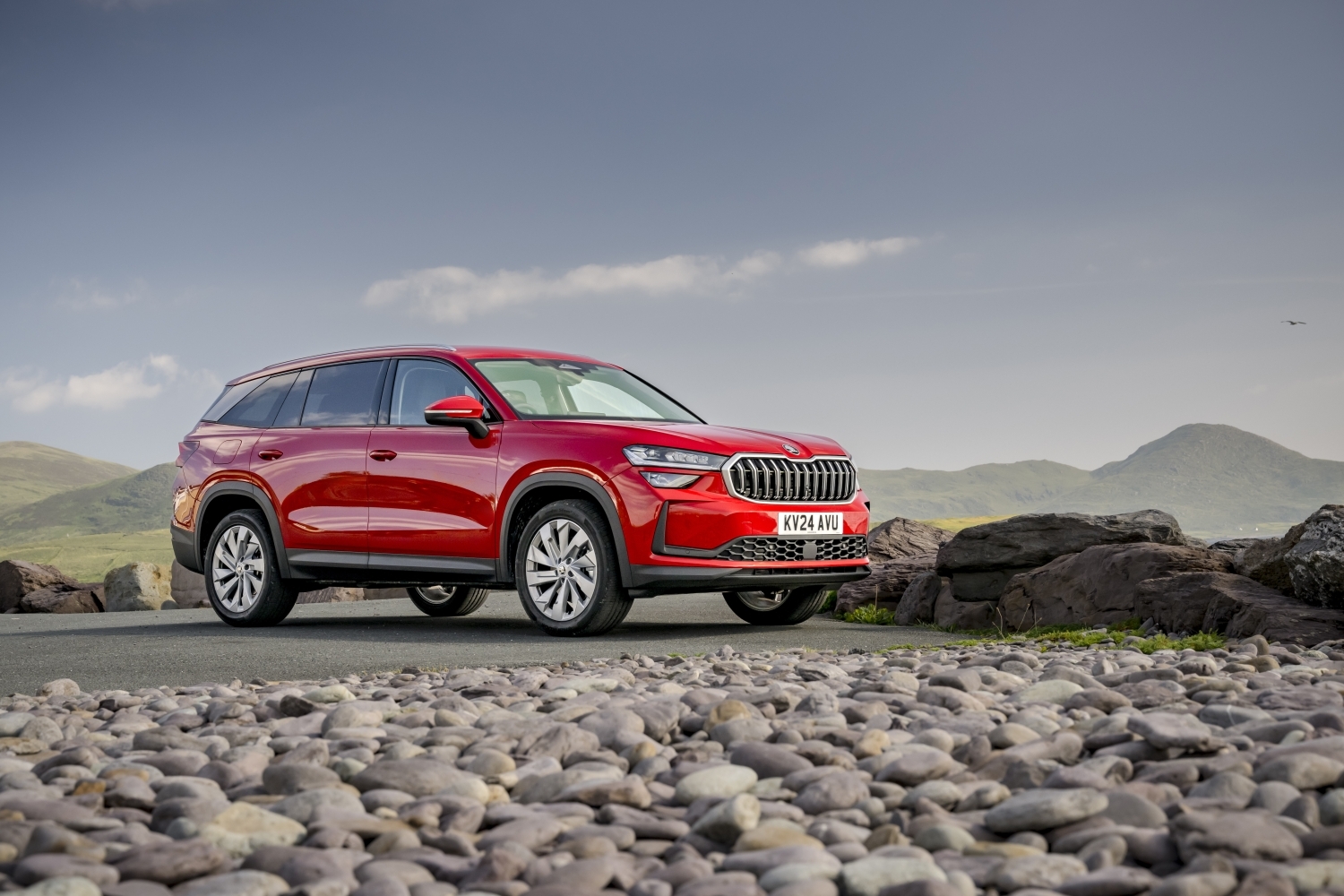 Small-10973-kodaKodiaq-SELVelvetRed