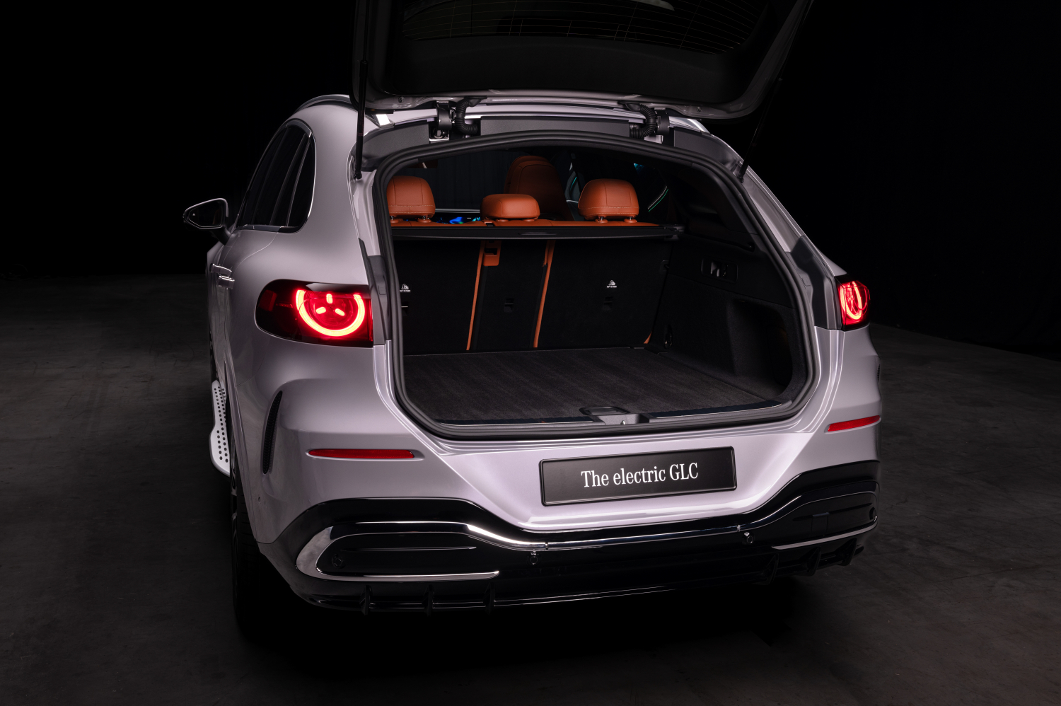 Mercedes GLC EV boot space image