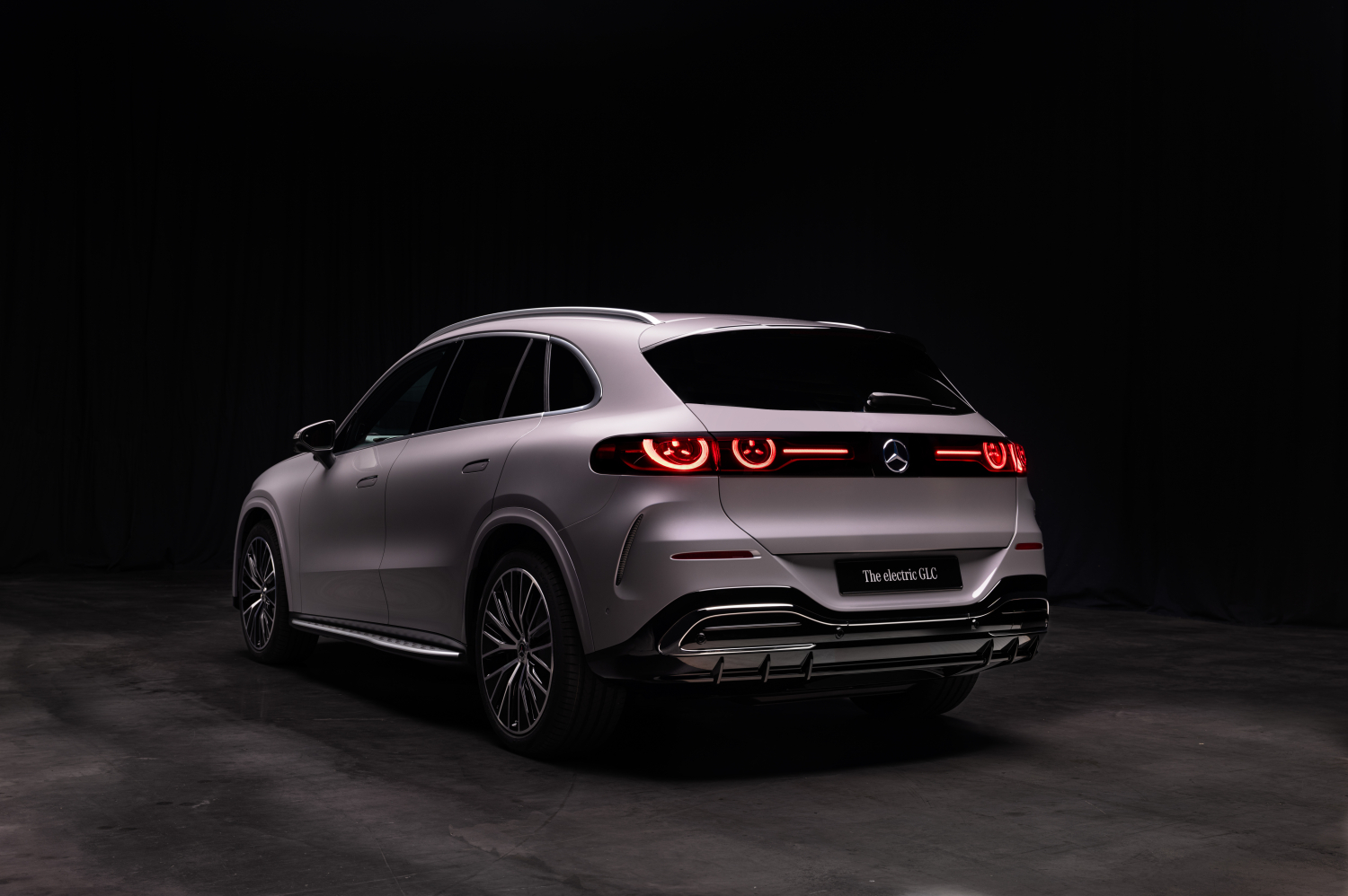 Mercedes GLC EV engine image
