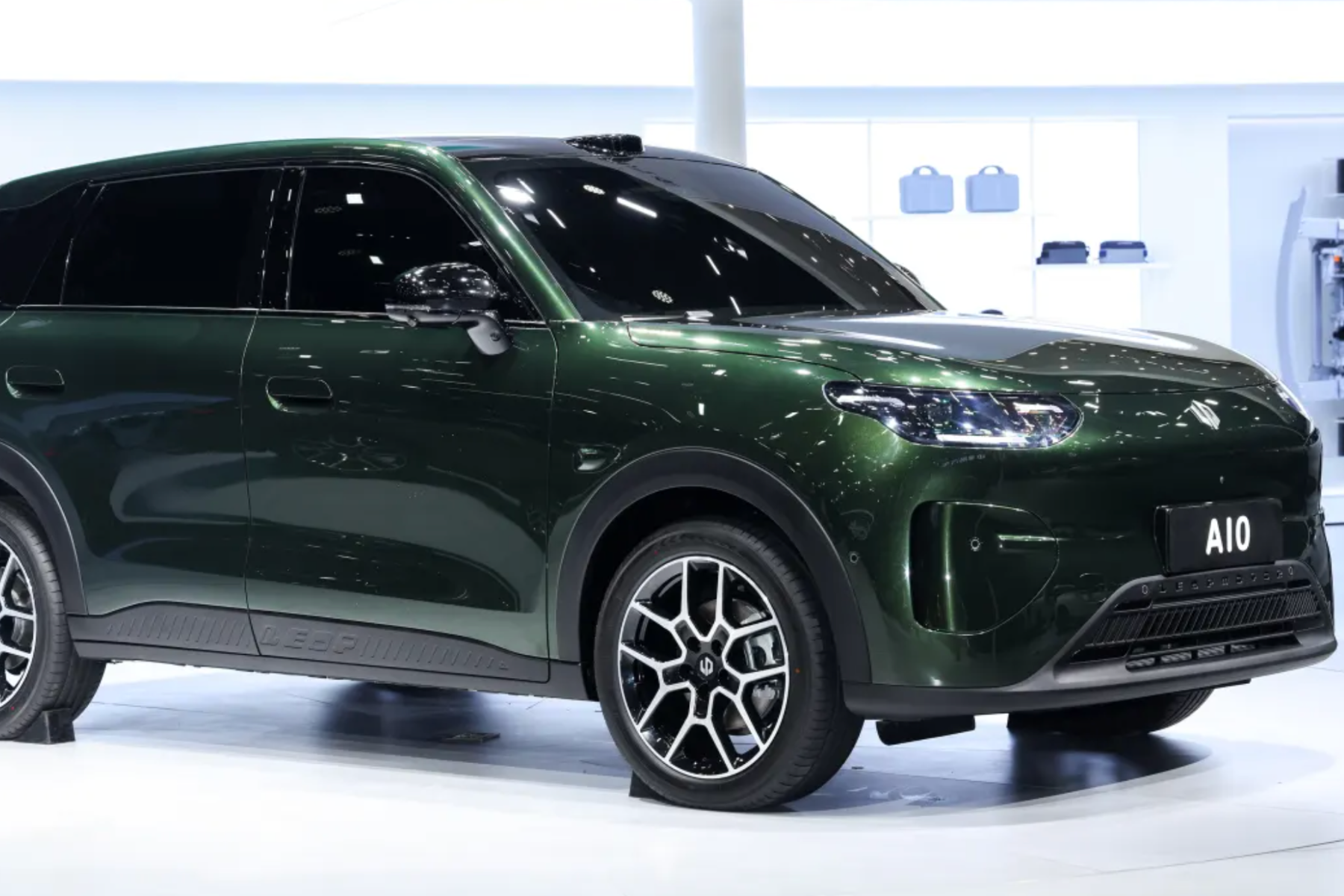 1 Leapmotor B03X exterior image